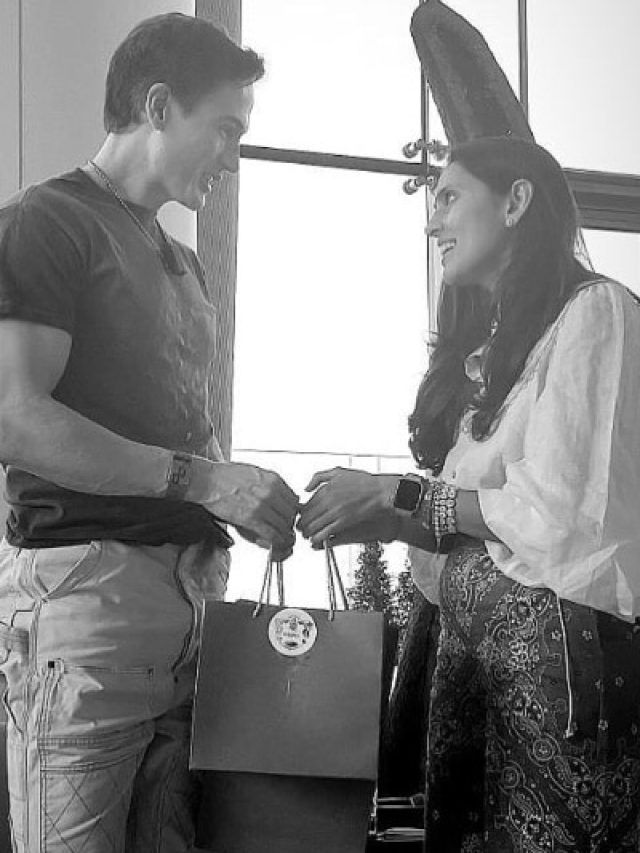 अंबानी के घर में पहुंचा ये करोड़पति गेस्ट कौन, बड़ी बहू श्लोका ने किया वेलकम, दिया गिफ्ट