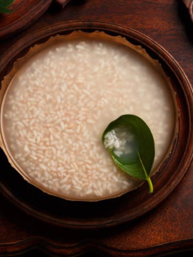 उम्र से छोटा दिखने के लिए कोरियन महिलाएं पीती हैं ये खास पानी, झुर्रियां रहती हैं दूर