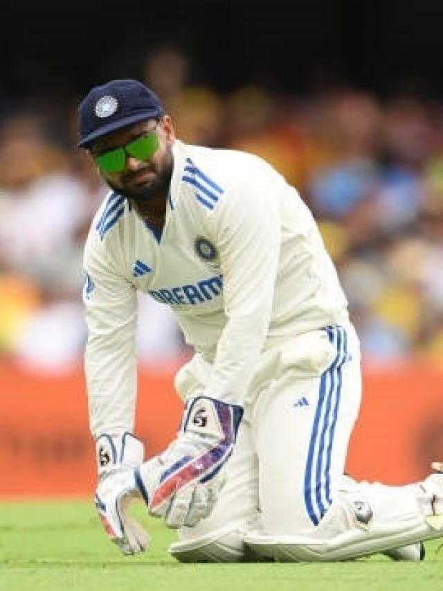 ऋषभ पंत ने गाबा टेस्ट में बना दिया धांसू रिकॉर्ड, धोनी के इस क्लब में एंट्री