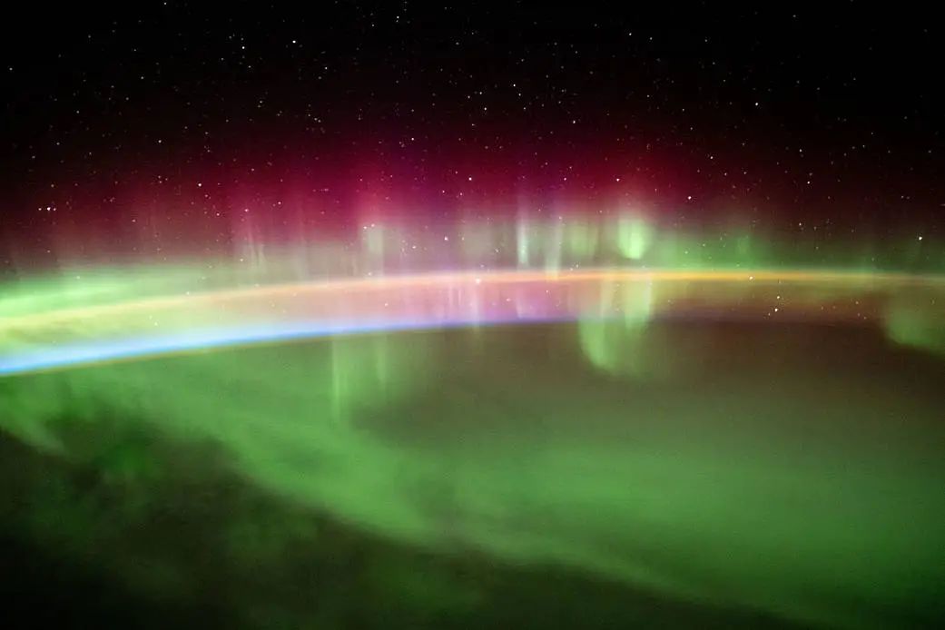 aurora1ITG 1735881552073