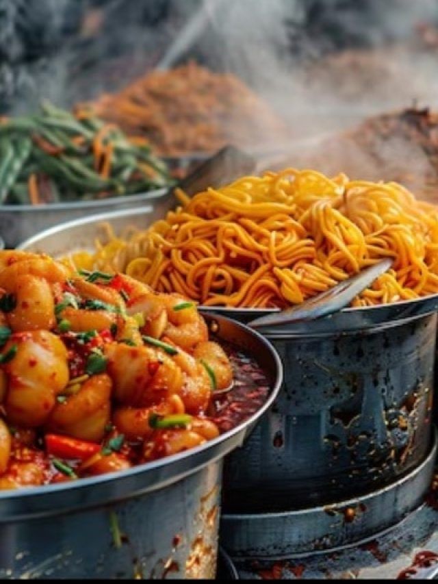 स्ट्रीट फूड लवर्स के लिए खुशखबरी! इन टेस्टी फूड्स से स्वाद के साथ मिलेगी सेहत