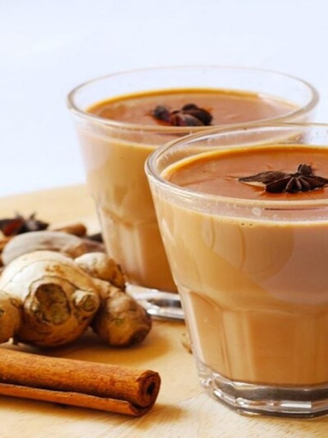 चाय में अदरक कूटकर डालें या घिसकर, कैसे आएगा कड़क स्वाद?