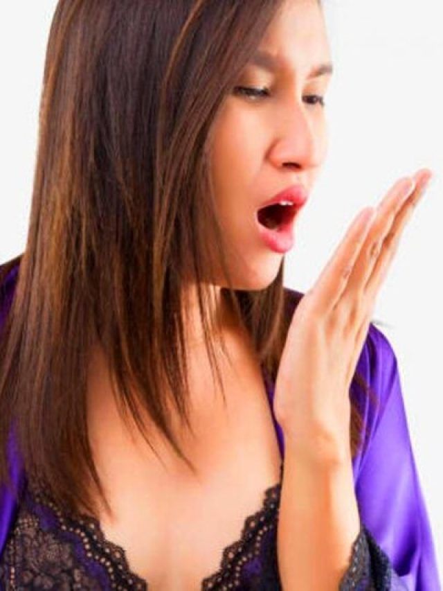 মুখে মরা পচা দুর্গন্ধ? মুখে শুধু ফেলুন ১টা লবঙ্গ, তাতেই কাজ হবে