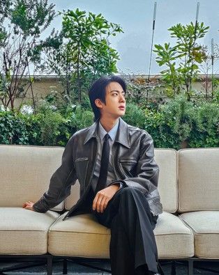 BTS' Jin stuns in Milan