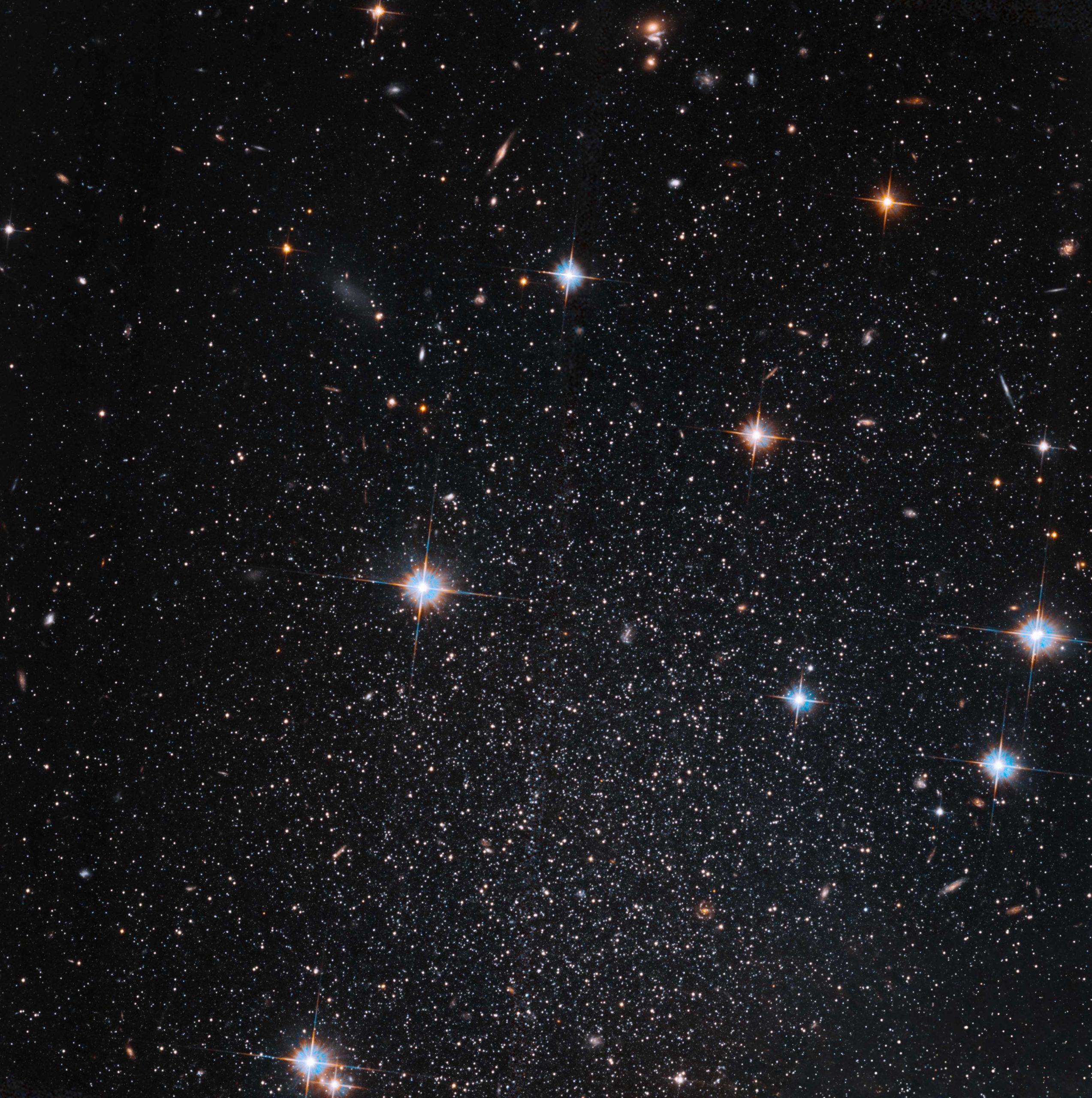 Tiny galaxiesITG 1741992329104