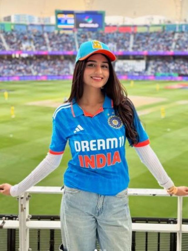 कौन है भारत-ऑस्ट्रेलिया मैच की ये वायरल गर्ल? इंस्टा पर हैं 39 लाख फॉलोअर्स