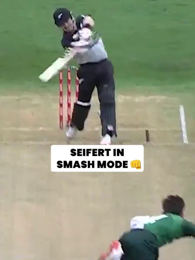 6,6,0,2,6,6... शाहीन आफरीदी को गली-मोहल्ले के गेंदबाज की तरह धोया, देखें VIDEO