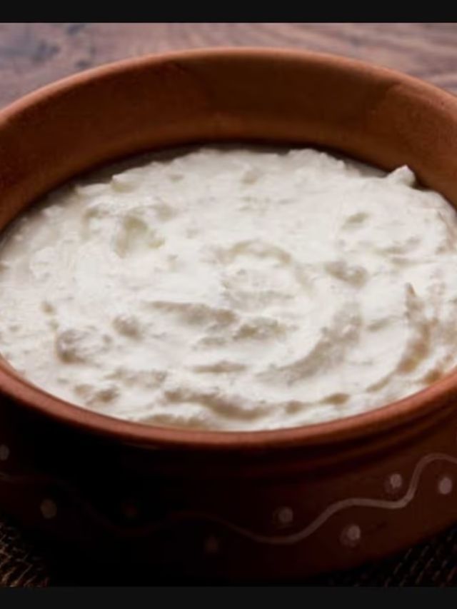 दही के साथ काली मिर्च खाने से वजन हो सकता है कम, कब्ज से भी छुटकारा