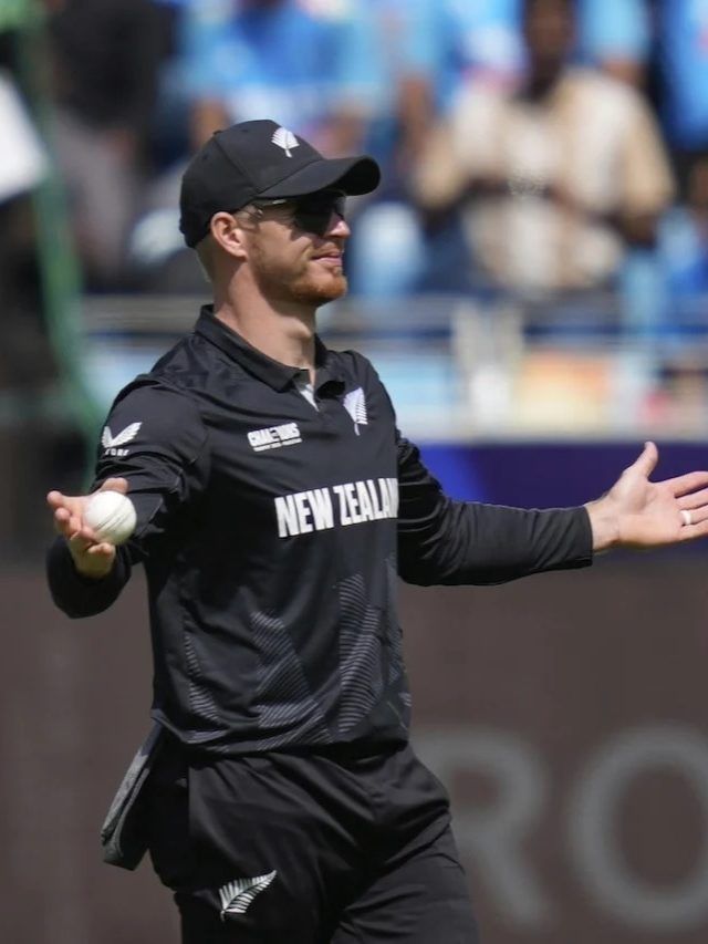 कीवी खिलाड़ी ने हवा में लपका 'ब्लाइंडर' कैच, देखते रह गए कोहली, VIDEO