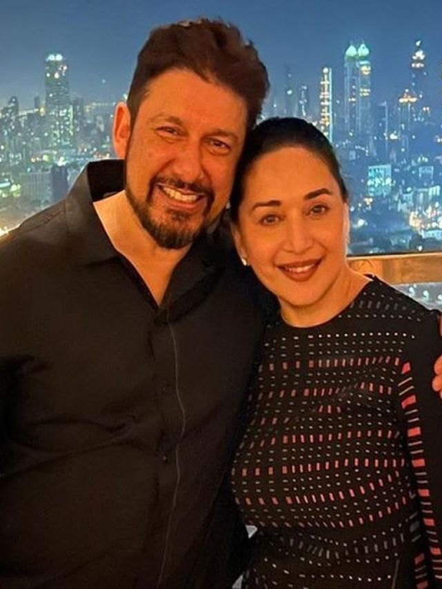 45 पार महिलाओं की हड्डियां होंगी मजबूत, माधुरी दीक्षित के पति डॉ. नेने के टिप्स करें फॉलो