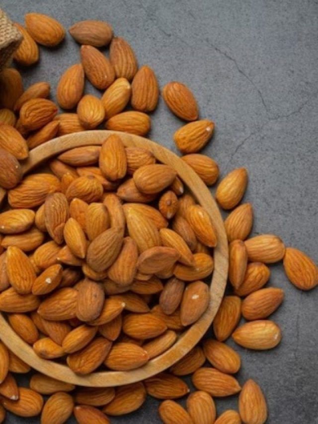 कितने दिन में खराब होने लगते हैं बादाम? खाने से पहले जरूर जानें