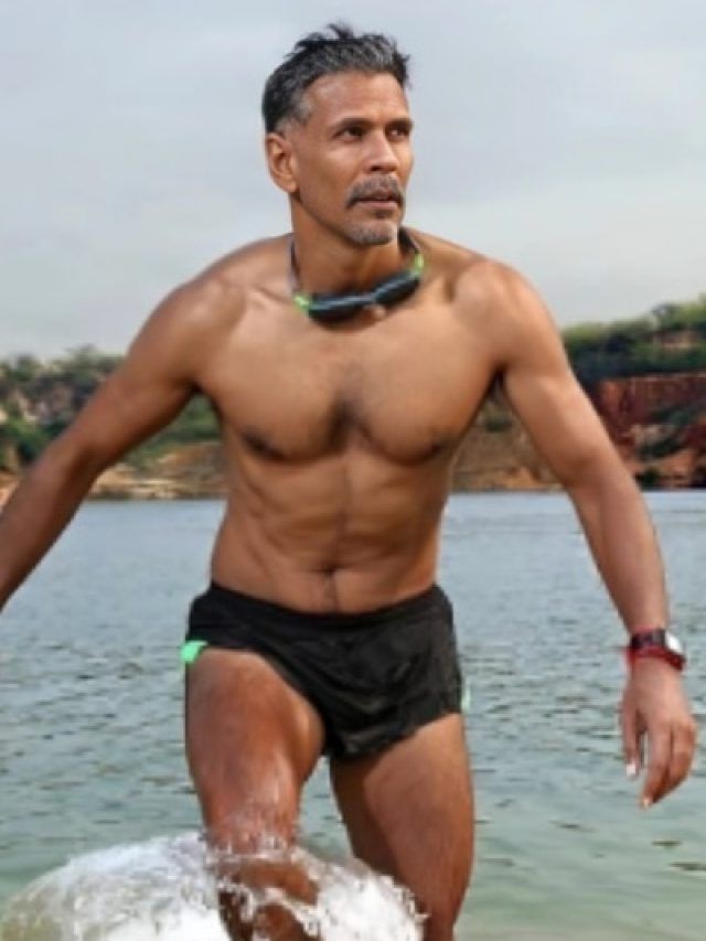 59 की उम्र में भी सुपरफिट हैं मिलिंद सोमन, सुबह खाली पेट पीते हैं ये खास ड्रिंक