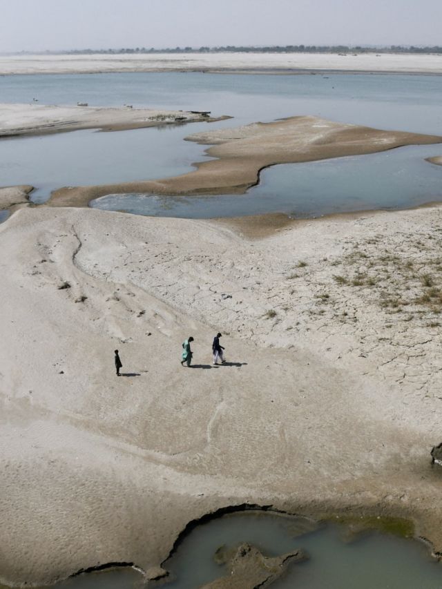 Water flow halted: How Pakistan’s cities suffer and what it can do next