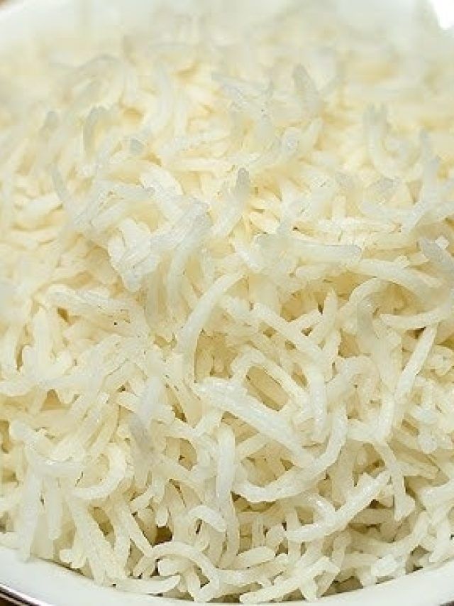 প্রেশারে হবে ঝরঝরে ভাত, শুধু এই রস ২ ফোঁটা ঢেলে দিন