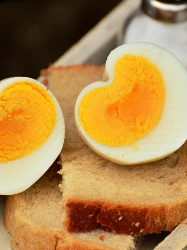 ऐसे लोगों को अंडे की जर्दी नहीं खानी चाहिए, सेहत को पहुंचेगा नुकसान