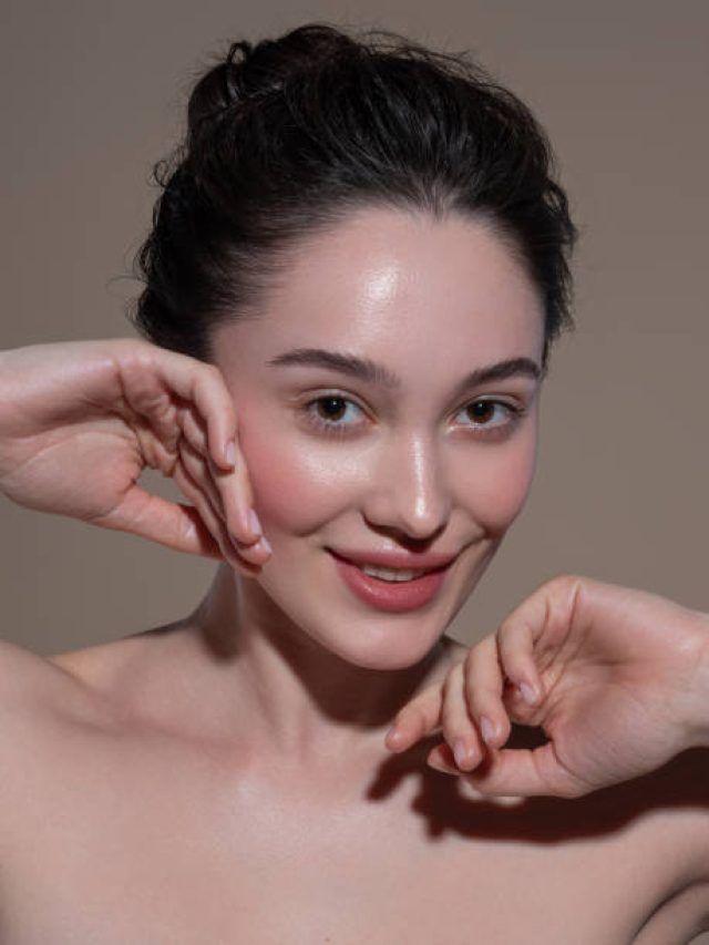 रोज नाश्ते में खाएं ये एक फल, बुढ़ापा रहेगा कोसों दूर और झुर्रियां हो जाएंगी गायब