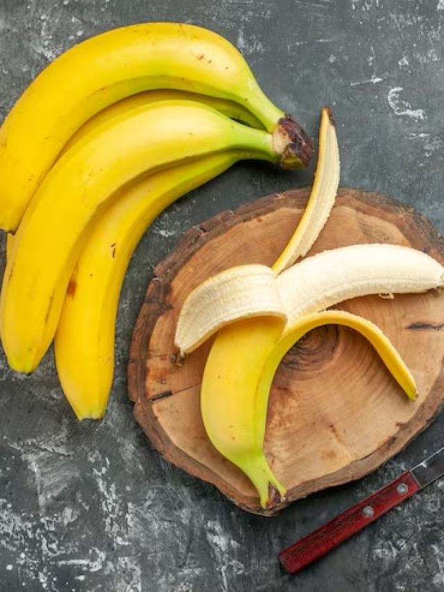 बालों की ग्रोथ बढ़ा देगा केले का छिलका, ऐसे करें इस्तेमाल