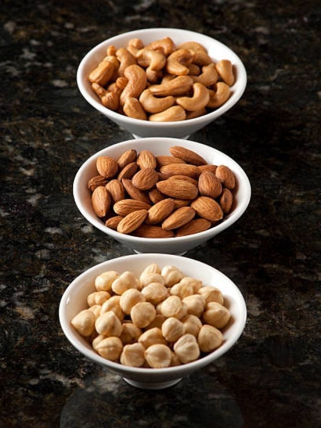 डायबिटीज के मरीजों को कौन से ड्राई फ्रूट खाने चाहिए और कौन से नहीं