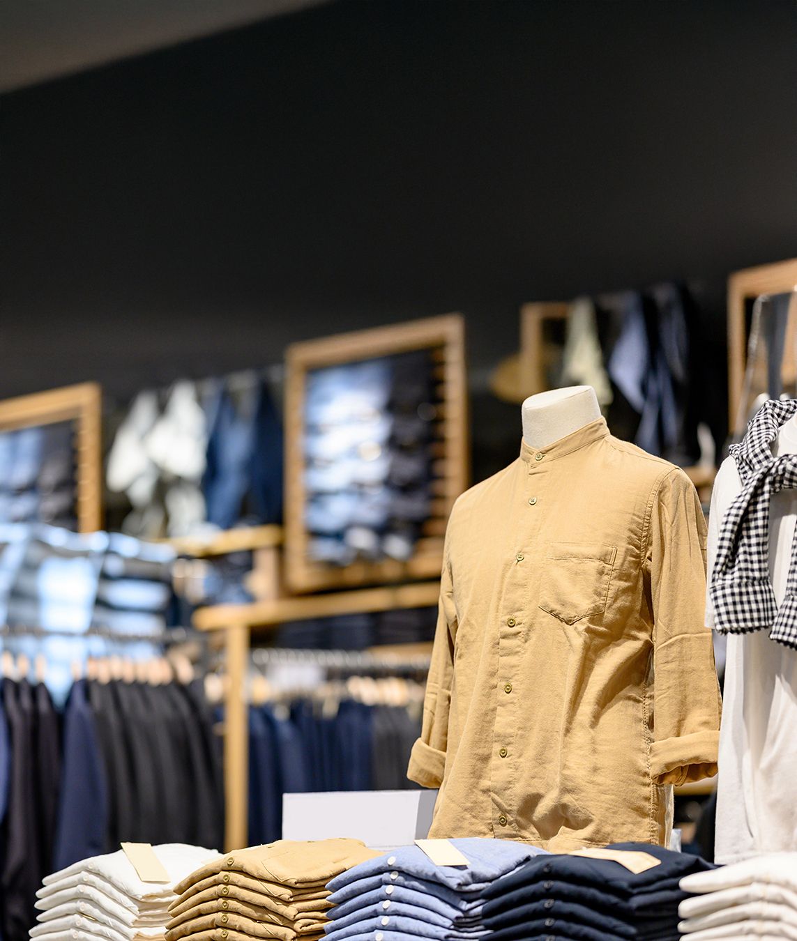 cloth store 1ITG 1747972210322