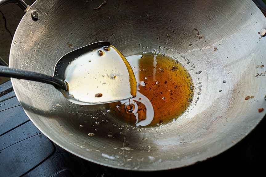 https://cf-img-a-in.tosshub.com/sites/visualstory/wp/2025/05/cooking-oil4ITG-1747118655768.jpeg?size=%2A%3A900