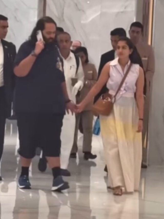 एक-दूसरे का हाथ थाम घूमते दिखे अनंत-राधिका, सिंपल लुक में छाईं अंबानी परिवार की बहू, VIDEO
