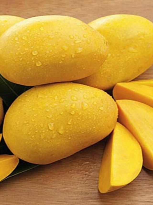 आम मीठा है या नहीं? बिना काटे-चखे 2 सेकेंड में इन तरीकों से करें पता