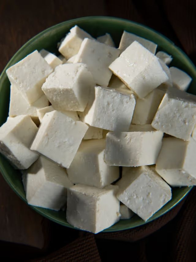 गरम पानी की मदद से जानें पनीर असली है या नकली? ये है तरीका