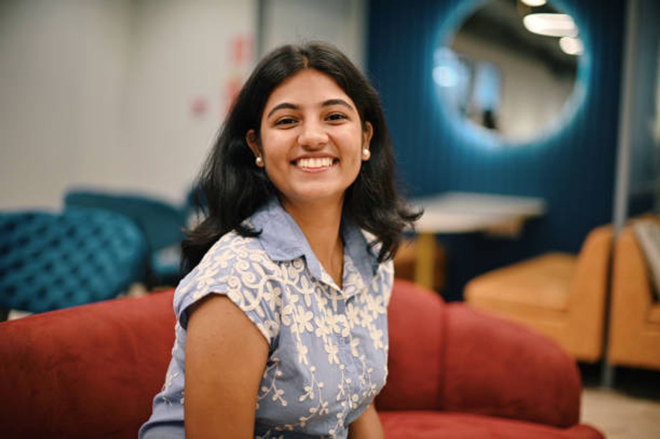 Kamonli paypoqdagi porno surat Teri ostida toplar bilan sik bilan porno