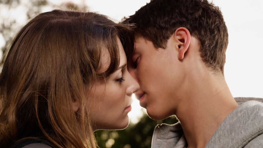 Kissing after eating gluten is safe