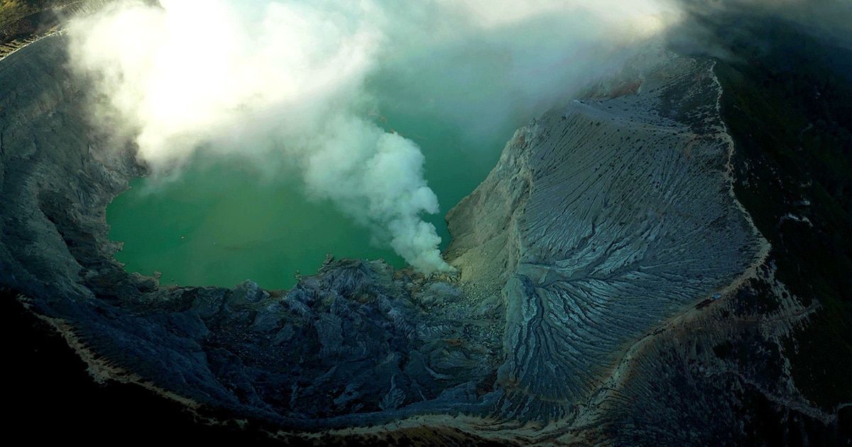 Two giants, one hot spot': Earth's largest volcano just found its