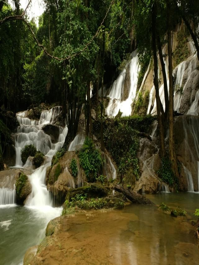 resized waterfall 640x853ITG 1748261983480