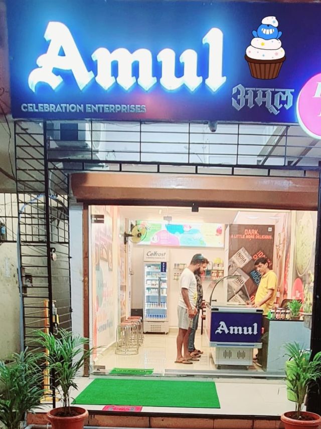 Earn ₹75K–₹1.5 lakh monthly: Inside Amul’s low-cost ice cream empire