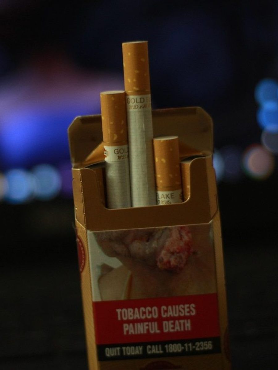 cigarette meaning in bengali সিগারেটের বাংলা কী? শিক্ষিতরাও বলতে পারবেন না cigarette meaning in bengali সিগারেটের বাংলা কী? শিক্ষিতরাও বলতে পারবেন না