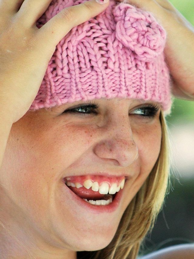 आदतें जो शरीर में कम कर सकती हैं हैपी हार्मोन, आप भी जानें