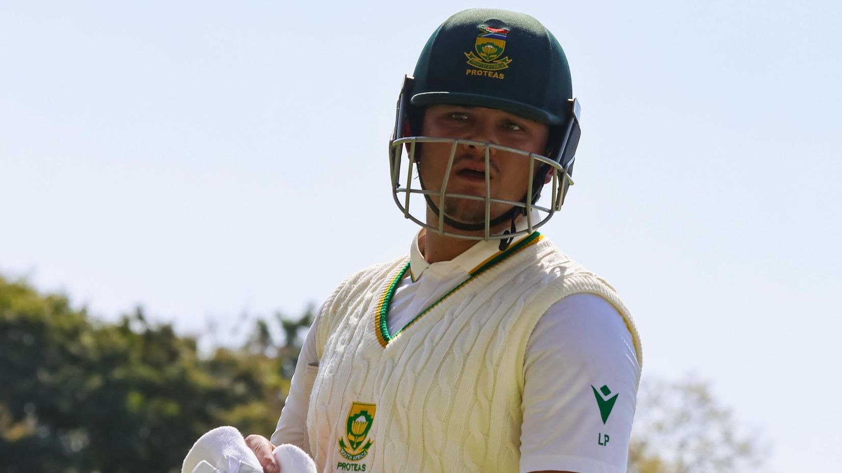 Youngest players to score 100s on Test debut