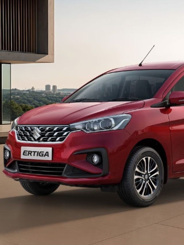6 एयरबैग... स्मार्ट फीचर्स! नए अपडेट से बदल गई Maruti Ertiga, कीमत हुई इतनी