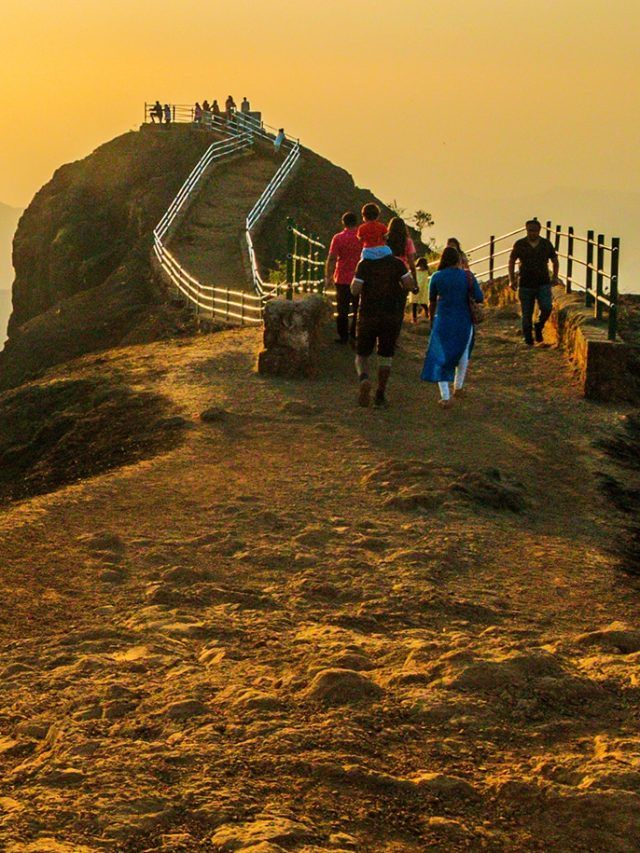 Drenched and Dreamy: 9 Indian getaways that come alive when the skies open