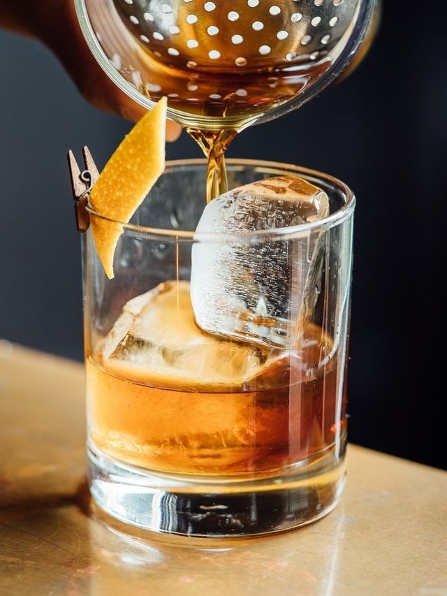 शराब के पैग को कितनी देर खुला छोड़ने पर वो खराब हो जाती है?