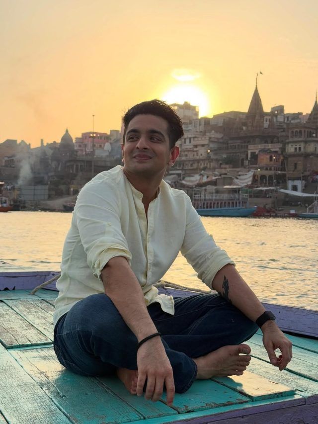 करोड़पति यूट्यूबर ने गुपचुप रचाई शादी, दिवाली पार्टी में हुआ खुलासा? Video