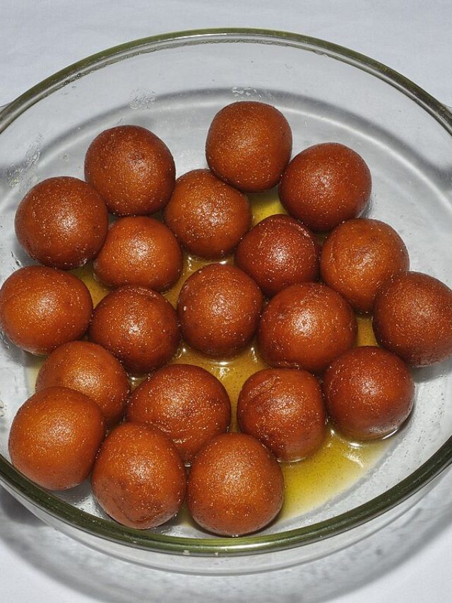 মিষ্টির নাম পান্তুয়া কেন? জানলে মুখ হাঁ হবে