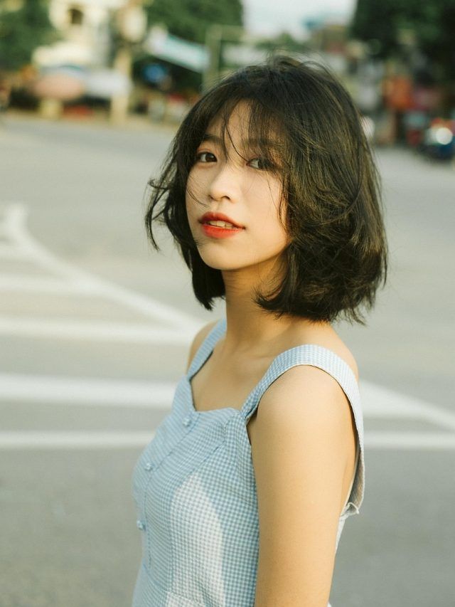 क्या आपकी हाइट छोटी है और लंबा दिखना चाहती हैं? इन 5 टिप्स को करें फॉलो