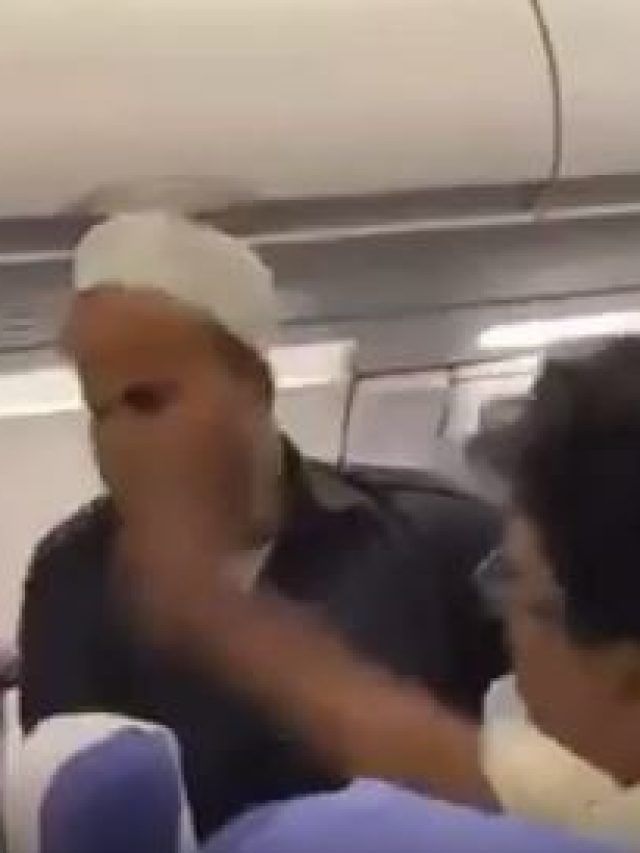Indigo फ्लाइट में घबराए यात्री ने एक पैसेंजर को मारा थप्पड़, वीडियो वायरल