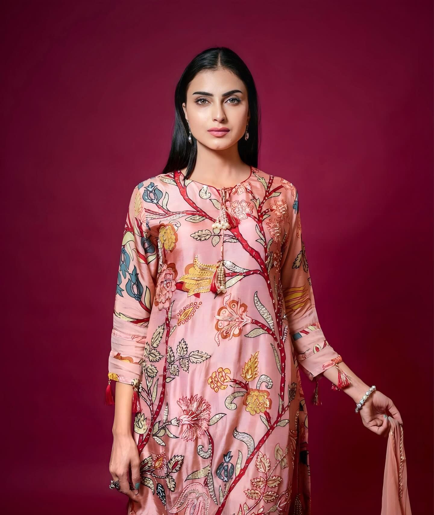 farhana bigg boss 19 11ITG 1756102278366