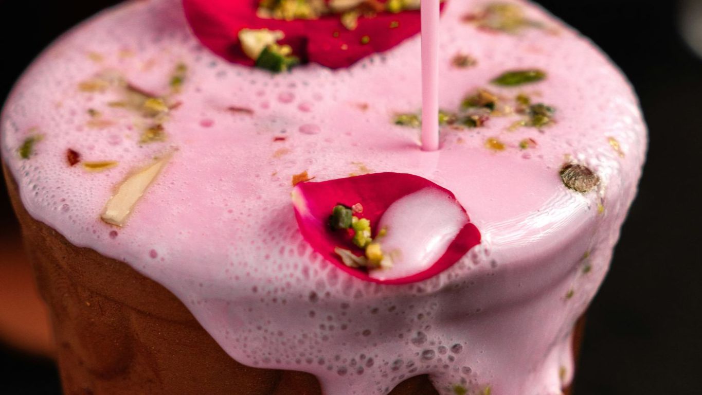 6 street foods not to miss in Vrindavan