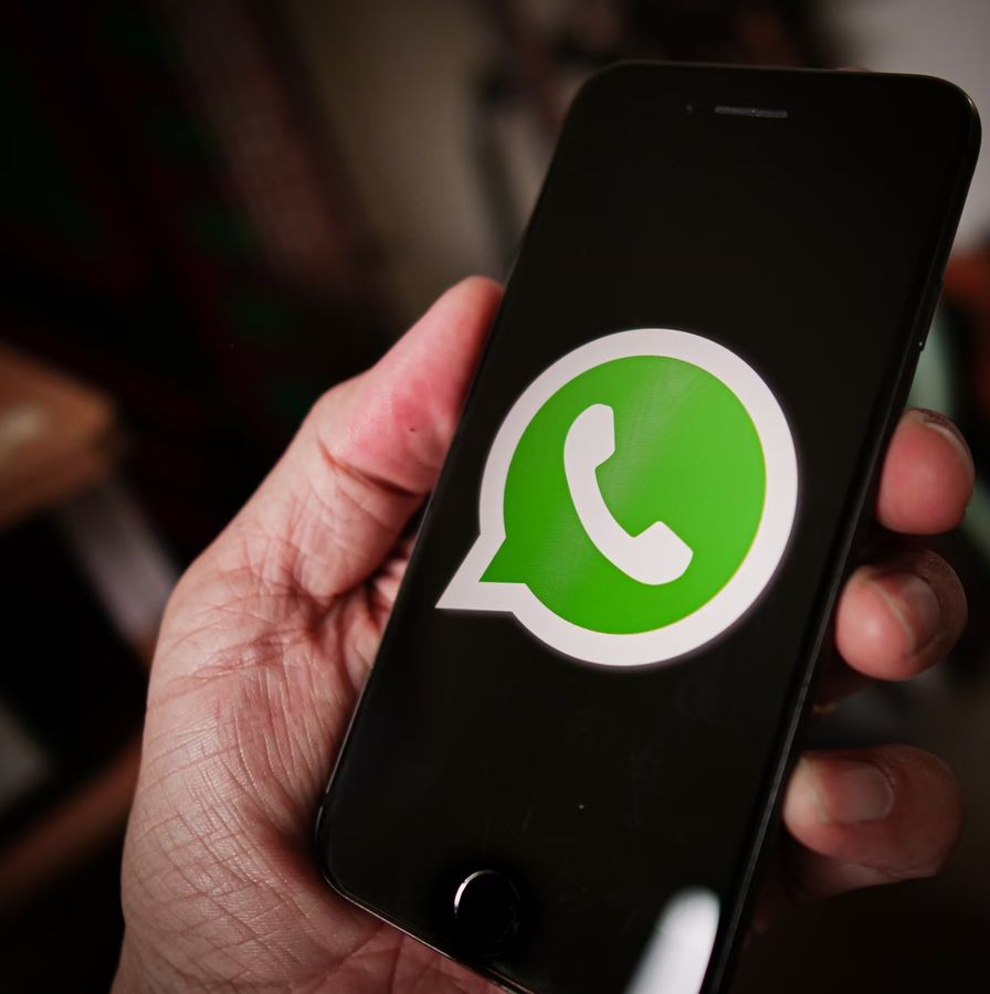 શું હવે WhatsApp વાપરવા માટે પૈસા ચૂકવવા પડશે? જાણો નવા 'પેઈડ સબસ્ક્રિપ્શન' પ્લાનનું પૂરું સત્ય 2 WhatsApp new update