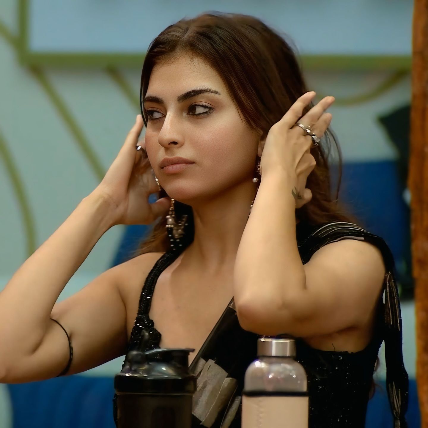 bigg boss 19 farhana 5ITG 1757054456721