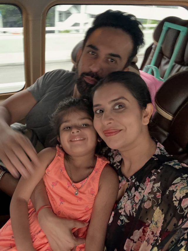 Ex हसबैंड के घर शिफ्ट हुई एक्ट्रेस, बेटी की खातिर उठाया कदम, हुई इमोशनल