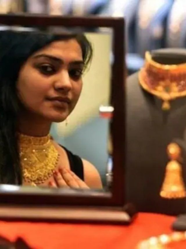 सस्ता हुआ सोना, दो दिन में हाई से 966 रुपये टूटा Gold, अब ये है रेट
