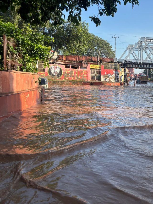 आगरा: यमुना में उफान, हाथी घाट से लेकर ताजमहल तक सब पानी-पानी, Video