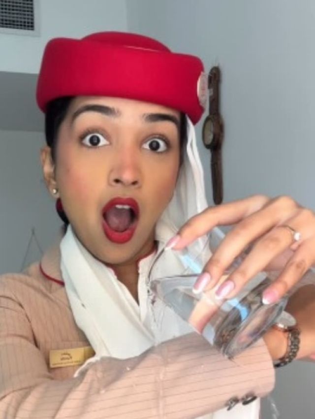 दुबई की एयर होस्टेस ने खोले केबिन क्रू यूनिफॉर्म सीक्रेट्स, शेयर किया वीडियो